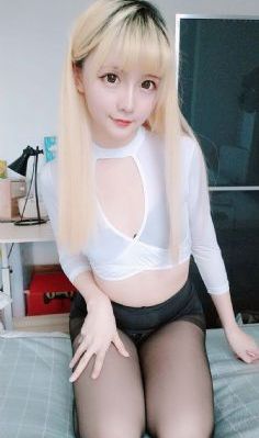 裙子里面是野兽动漫在线观看