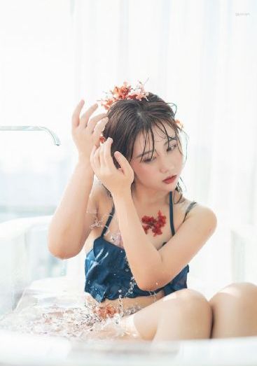 性感小蜜桃